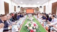 Phu Tho courts Russian investors in vocational training, trade